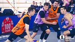 Баскетболисты «Курчатова» дважды уступили в первый день тандема в Сочи