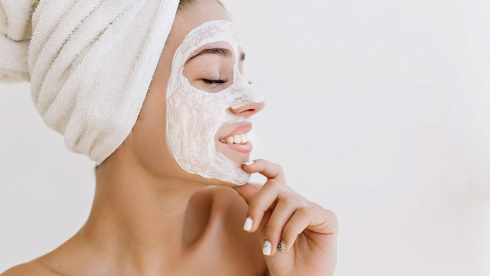 Маска для сияния и увлажнения кожи из трех ингредиентов