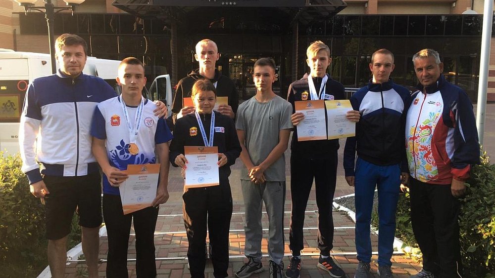 Челябинский легкоатлет Максим Свирский установил новый рекорд России