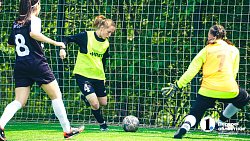 Футболистки плачут не от боли, а от поражений — итоги женского турнира в Челябинске