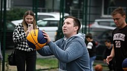 В Челябинске стартовал проект «Баскетбол в каждый двор»