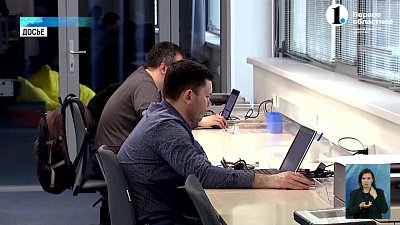 Почему нас раздражает офисный сленг?