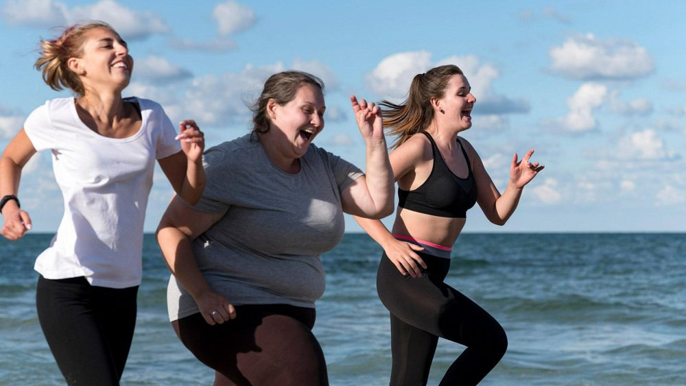 Людям с лишним весом лучше не заниматься бегом