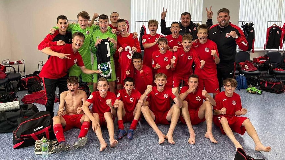 Челябинская команда победила лидеров Юношеской футбольной лиги