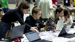 В Челябинске Робототехническая олимпиада собрала юных разработчиков из 41 региона страны