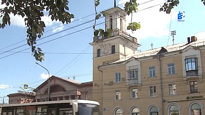 Нужны ли часы на башнях проспекта Автозаводцев