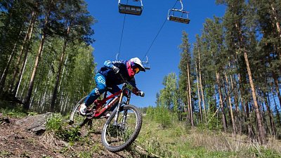 На ГЛК «Солнечная долина» в Миассе стартовали международные соревнования по маунтинбайку