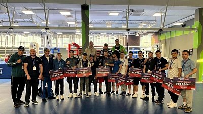 Челябинские боксеры завоевали 12 медалей на чемпионате УрФО