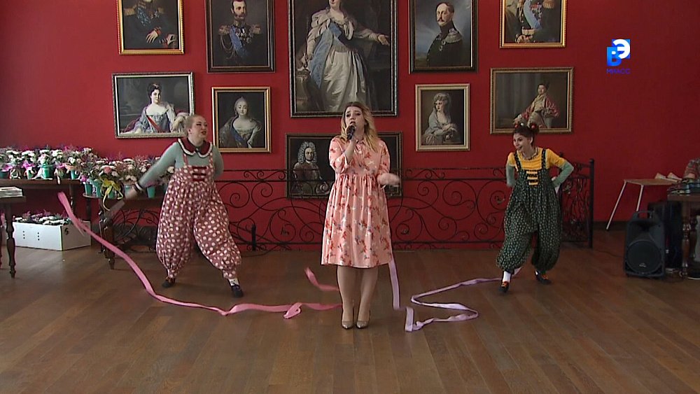 Бал медалистов собрал лучших выпускников миасских школ