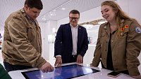 Алексей Текслер оценил мультиформатное пространство Российских студотрядов