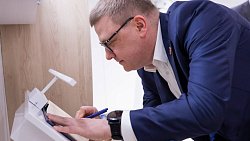 Алексей Текслер оценил мультиформатное пространство Российских студотрядов