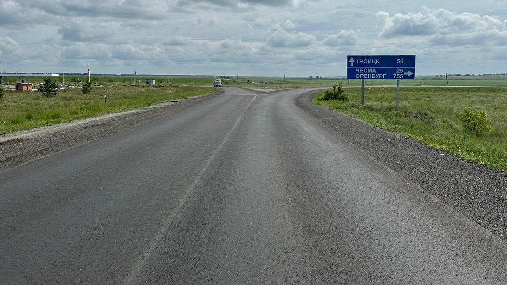 В Пластовском районе удвоили объемы дорожного ремонта