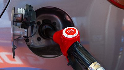 В Челябинской области одни из самых низких в стране цен на бензин