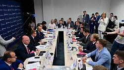 Алексей Текслер встретился с Клубом молодых промышленников Челябинской области