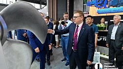 На «Иннопроме» Алексей Текслер оценил разработки промышленной группы «КОНАР»