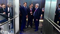 Челябинский скоростной лифт показали главе Минпромторга на «Иннопроме»