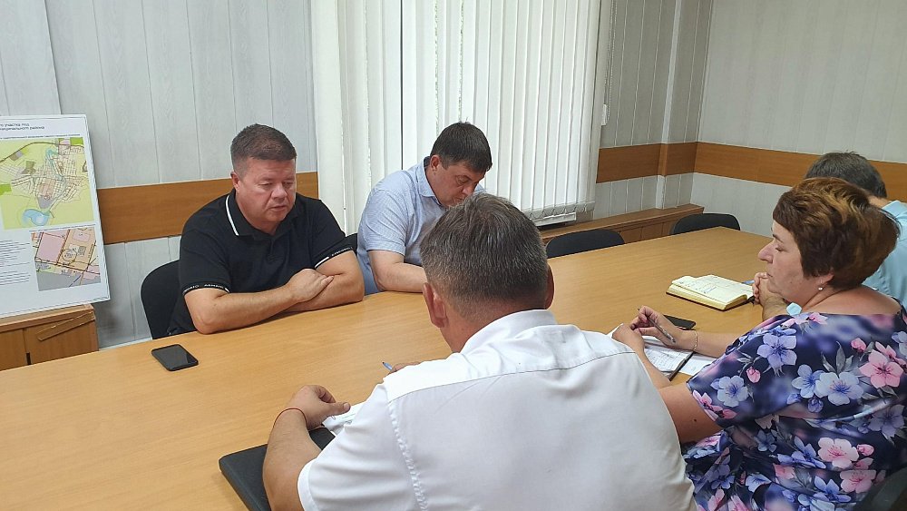 Похороны убитой в Симе школьницы организует градообразующее предприятие