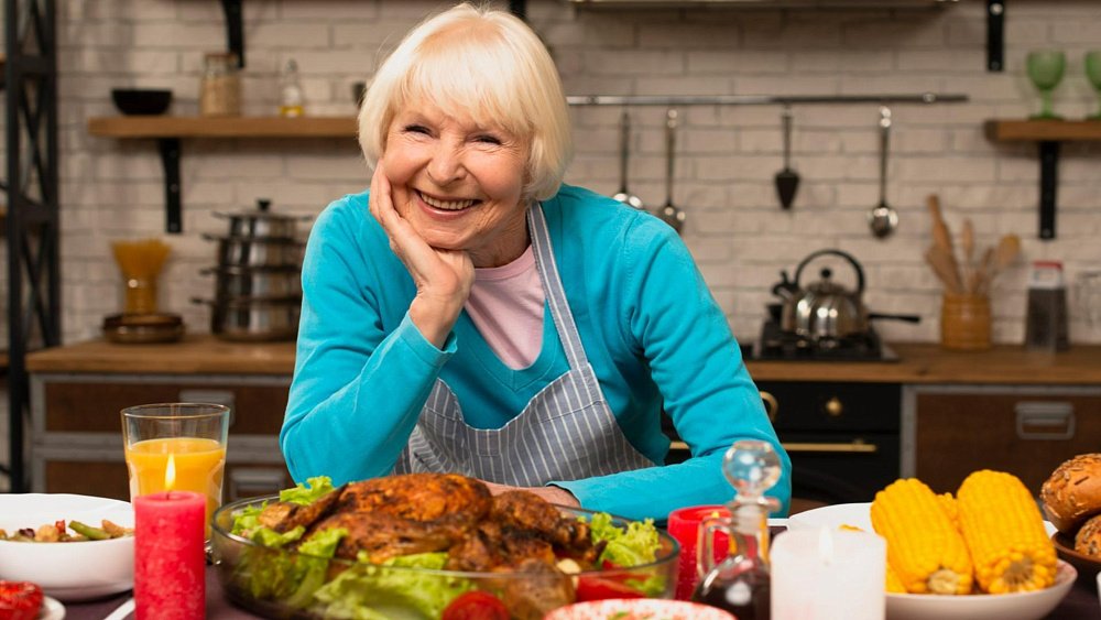 В пожилом возрасте нужно съедать порцию мяса ежедневно