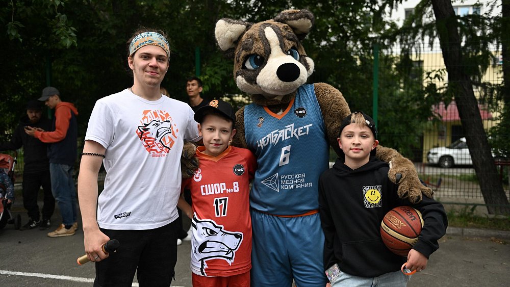 В Челябинске пройдет семейный турнир по баскетболу 2×2