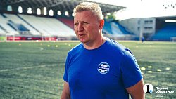 «Работаем над тактикой и „химией“» — футболисты «Челябинска» готовятся к старту нового сезона