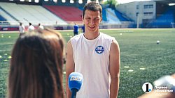 «Работаем над тактикой и „химией“» — футболисты «Челябинска» готовятся к старту нового сезона