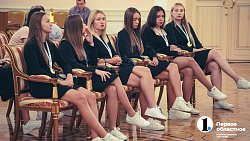 Алексея Текслера наградили золотой медалью чемпионата России по водному поло