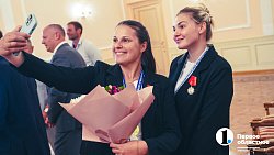 Алексея Текслера наградили золотой медалью чемпионата России по водному поло