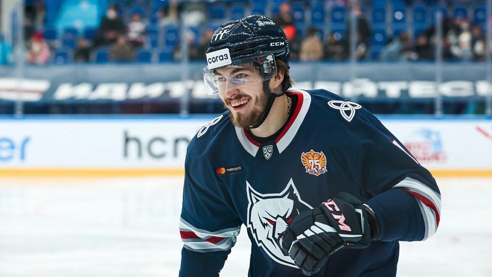 Хоккейный клуб «Трактор» подписал контракт с форвардом Егором Поповым