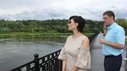 Ирина Текслер вручила награды лучшим сотрудникам Ашинского металлургического завода