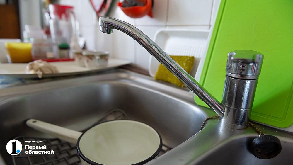 Челябинская многоэтажка на девять месяцев осталась без воды из‑за проблемного жильца