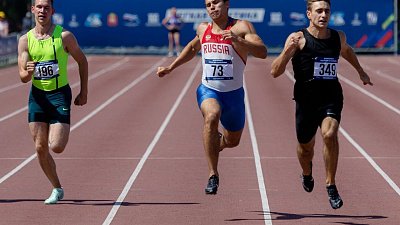 Призерам чемпионата России по легкой атлетике в Челябинске вручат медали работы златоустовских мастеров