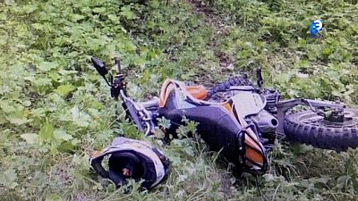 Подростки на мотоцикле попали в аварию в Ленинске