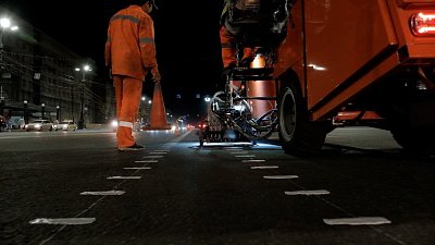 В Челябинске на проспекте Ленина нанесли новую разметку