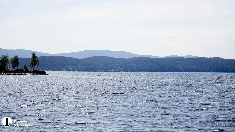 За месяц с берега Тургояка эвакуировали более десяти автомобилей