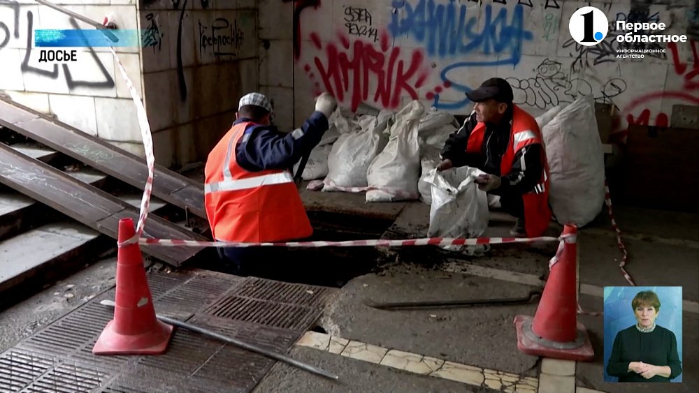 Из-за дождливого лета в Челябинске чистят ливневую канализацию и контролируют места подтоплений