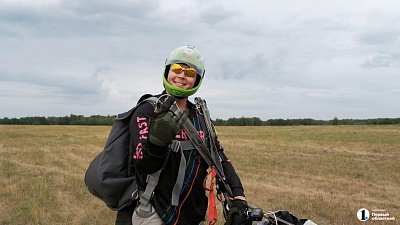 Инструктор челябинского аэроклуба рассказал, почему люди решаются на прыжок с парашютом