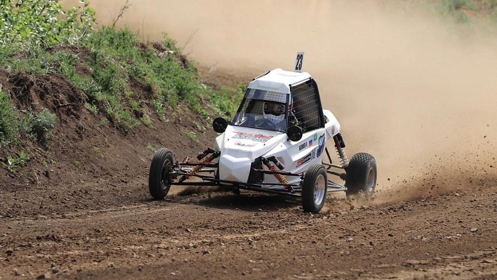 В Челябинске определят лучших гонщиков для участия в Кубке Евразии по автокроссу