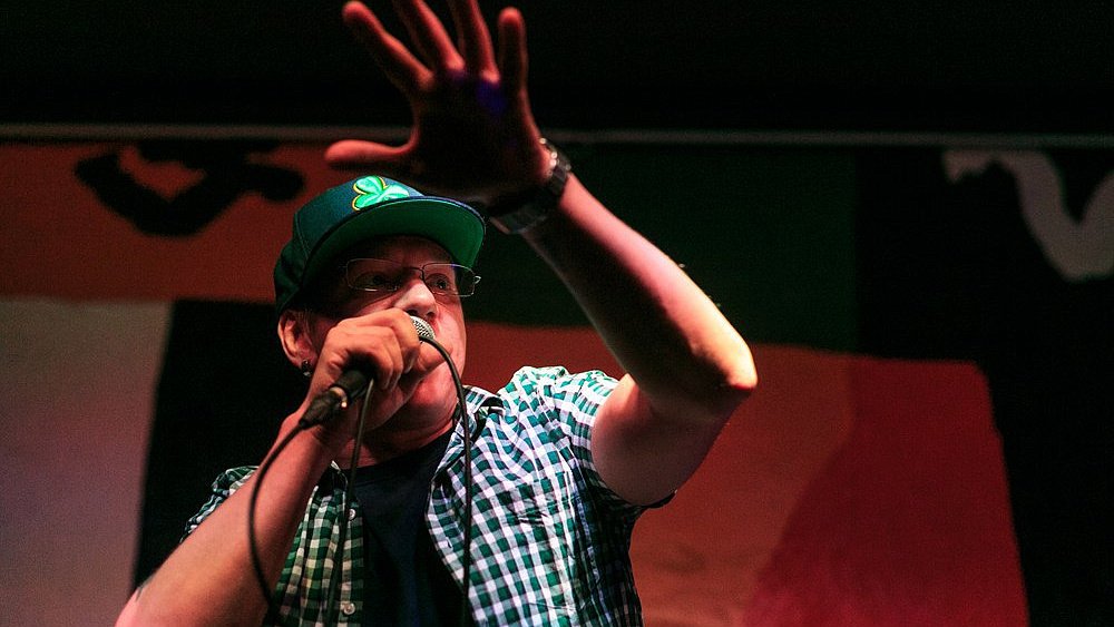 В Челябинске пройдет концерт лидера группы «Кирпичи» Васи В