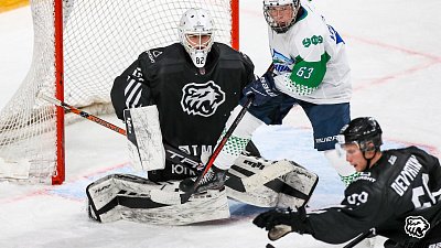 Хоккейный клуб «Белые медведи» сыграет два контрольных матча с «Толпаром»