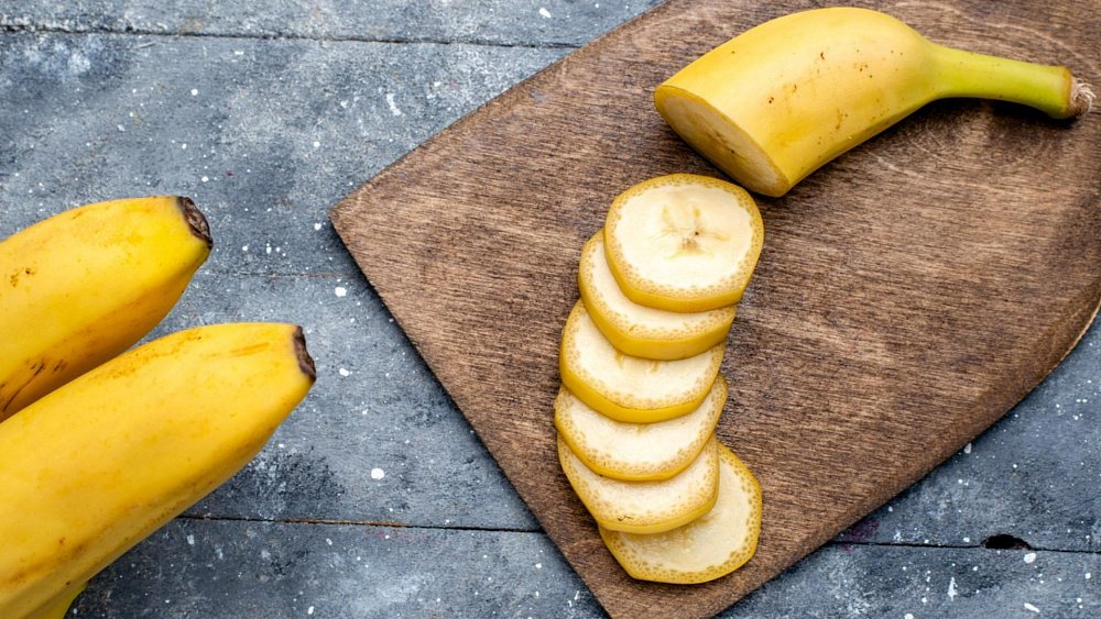 Вместо снотворного можно приготовить банановый чай