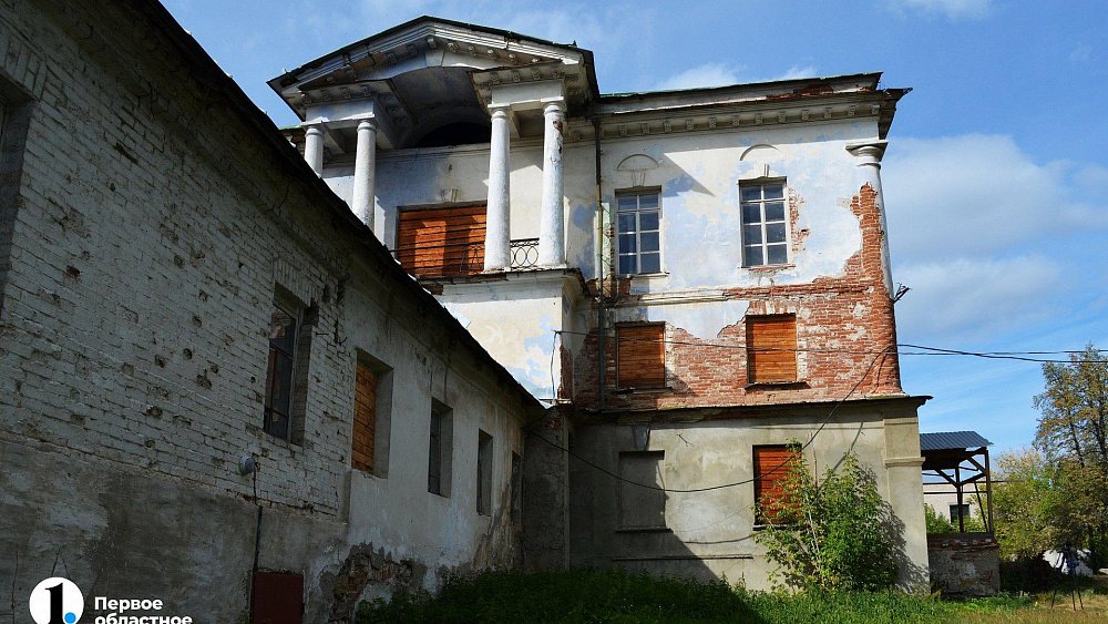 В мэрии Кыштыма рассказали о ходе реконструкции демидовского «Белого дома»