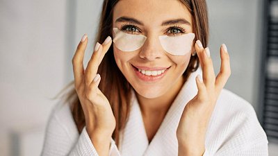 Простые углеводы могут вызвать мешки под глазами