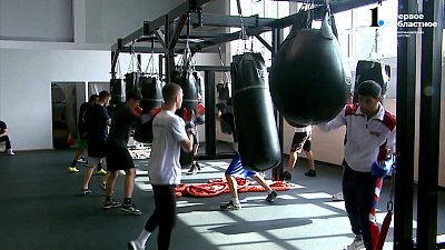 Боксёры улетают в Хабаровск