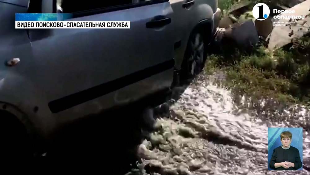 В Еткуле угнанную машину нашли в болоте