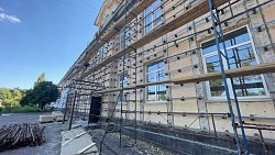 Алексей Текслер в Донбассе проверил ход работ на соцобъектах Ясиноватой