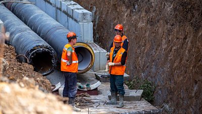 В Челябинске меняют десятки километров теплосетей перед грядущим отопительным сезоном