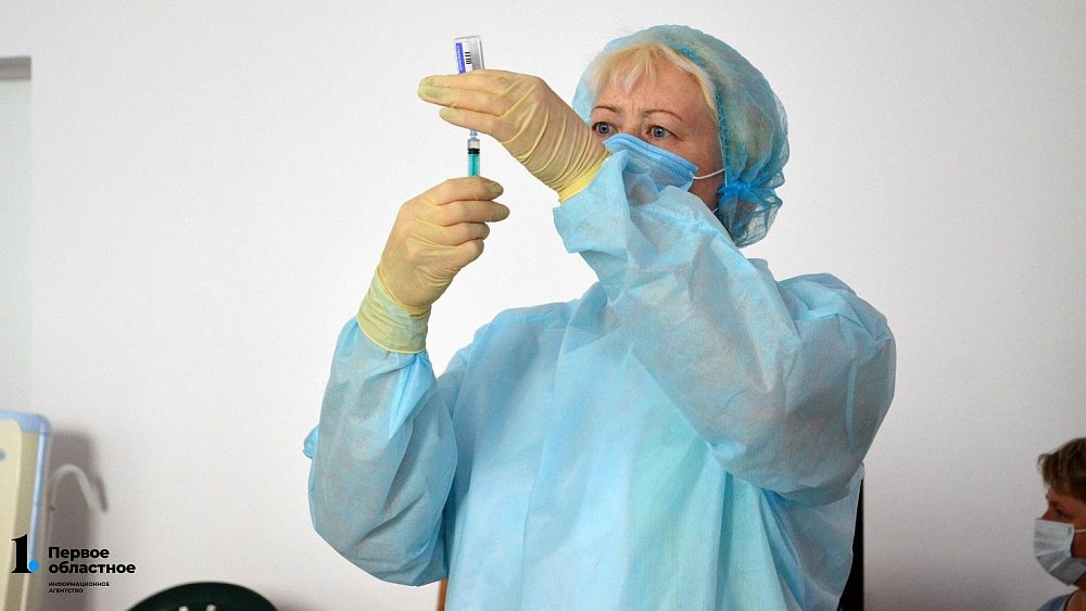 В поликлиники Челябинской области поступила вакцина от гриппа