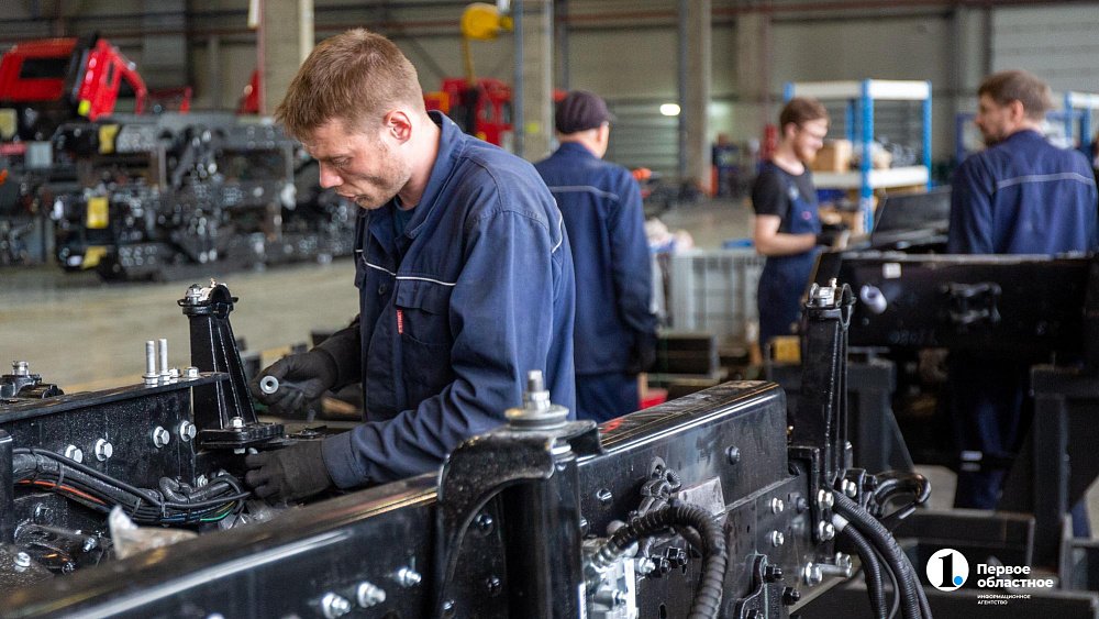 Слесари и арматурщики остаются самыми востребованными на рынке труда в Челябинской области
