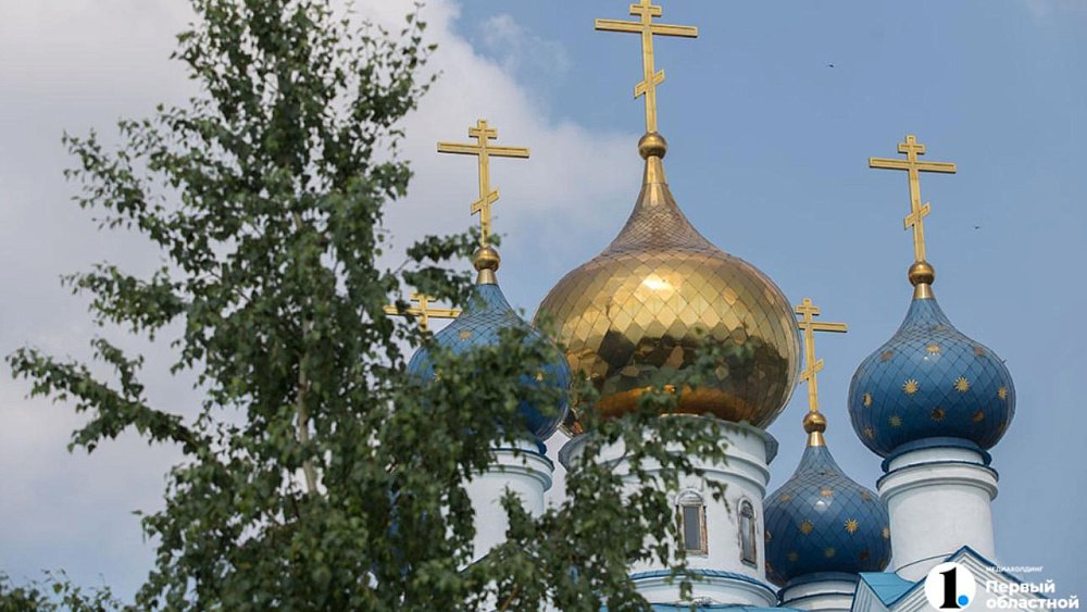 Челябинские храмы собирают канцелярию, рюкзаки и форму для школьников