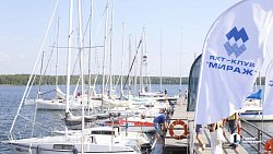 Кубок губернатора по парусному спорту проходит на озере Увильды в Челябинской области